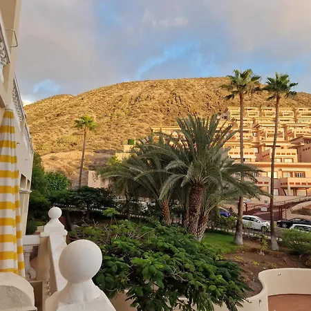 Tenerife Castle Harbour Apartment